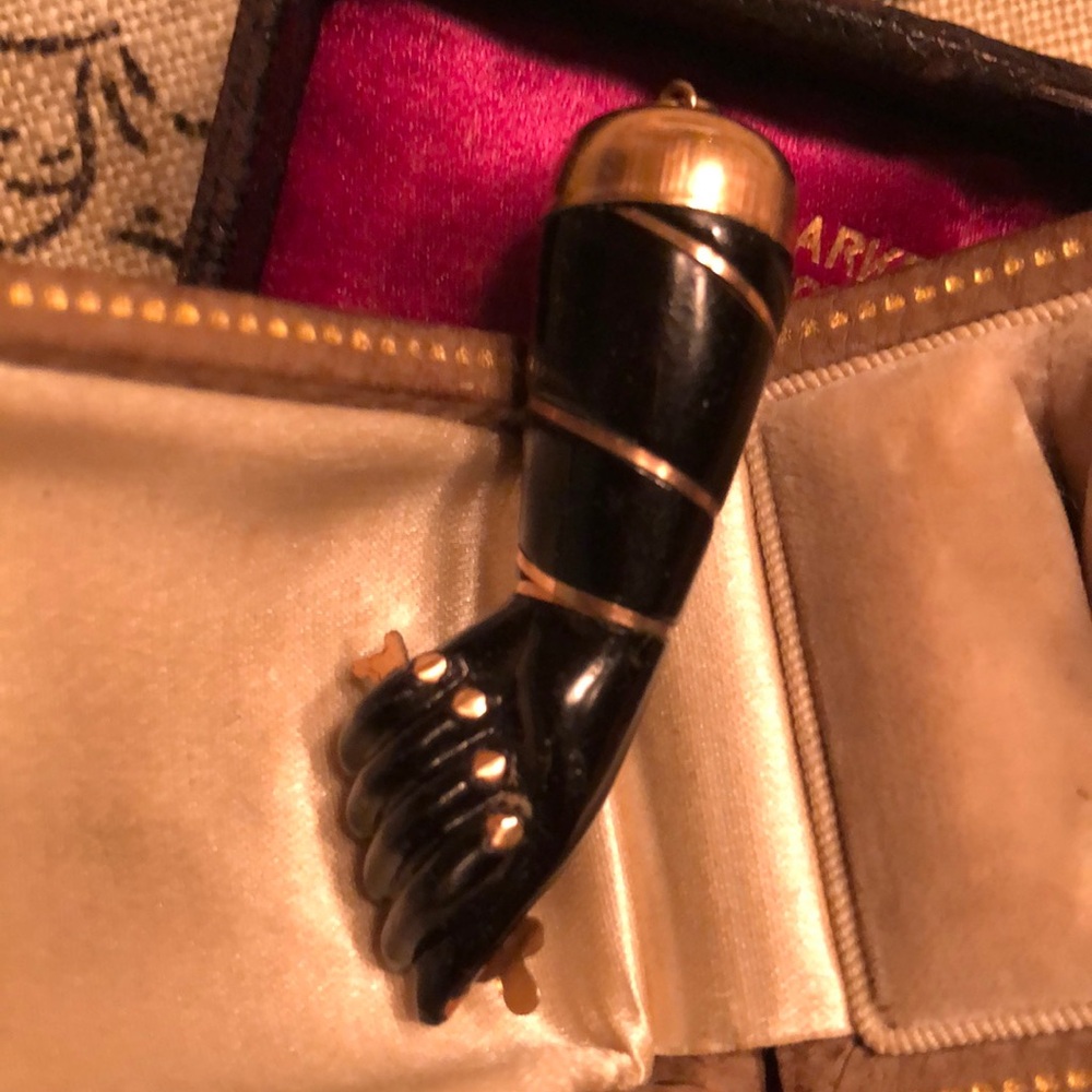 Antique Gold and Black Mano Figa Charm. - Picture 3 of 16